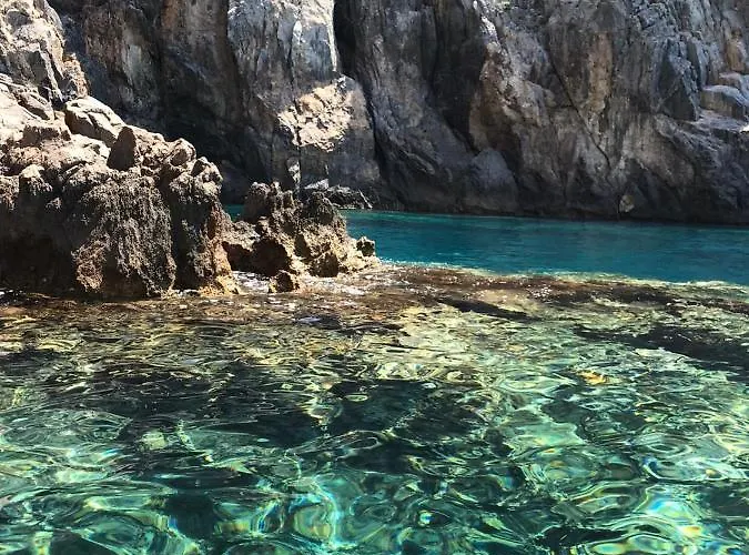 Per Breve Periodi 民宿 伊格莱西亚斯